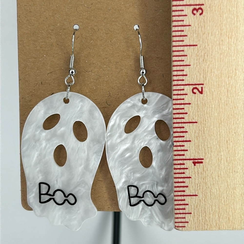 Halloween Ghost Boo Earrings Cute Acrylic - Picture 2 of 2